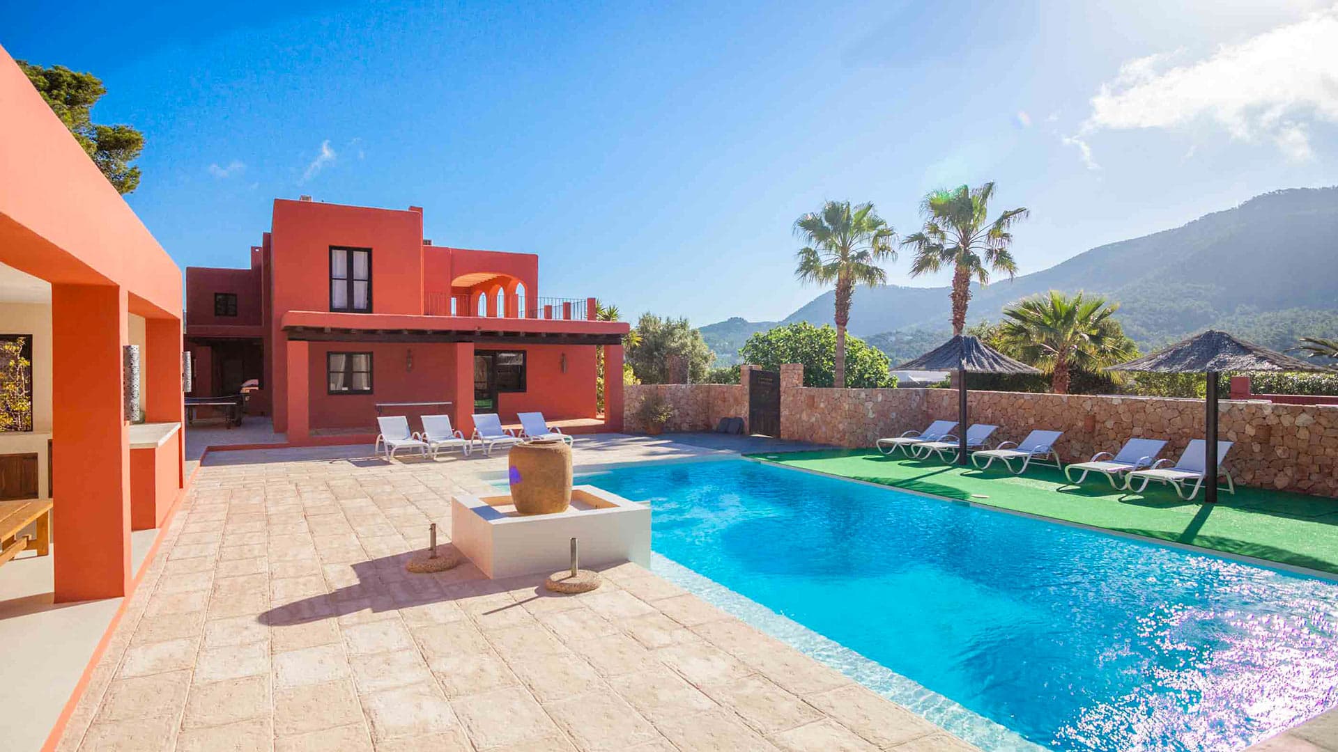 Villa Buganvilla Roja, Rental in Ibiza