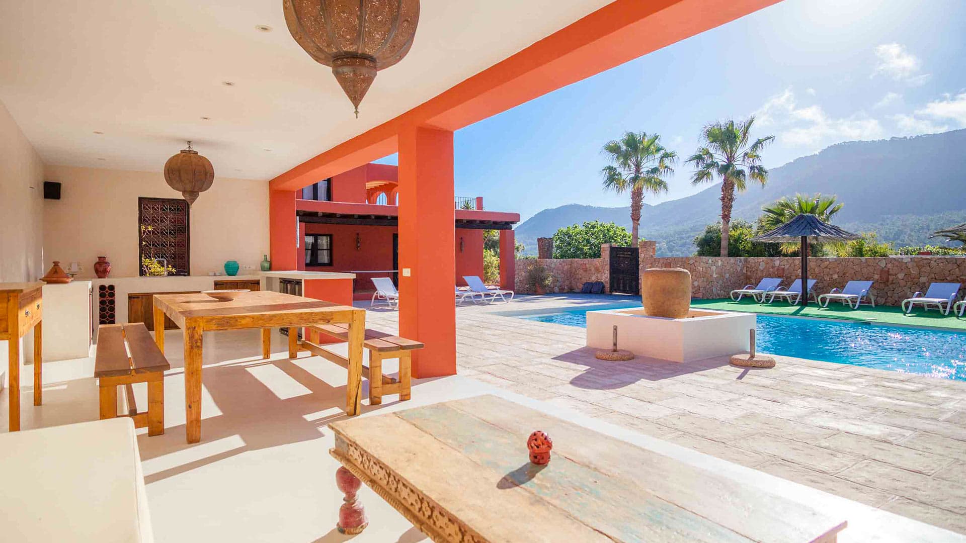 Villa Buganvilla Roja, Rental in Ibiza