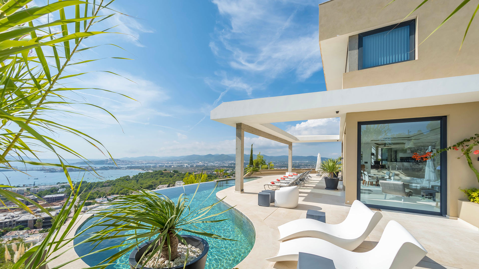 Villa Puig Manya, Rental in Ibiza