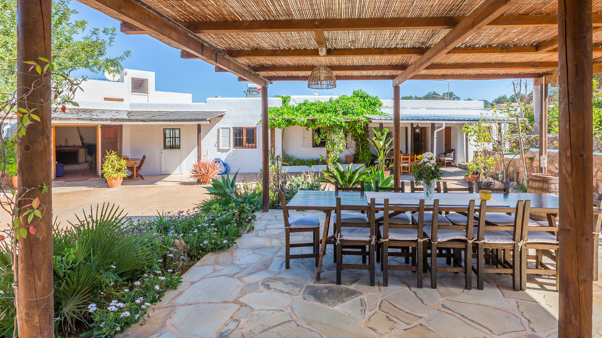Villa Es Graner, Rental in Ibiza
