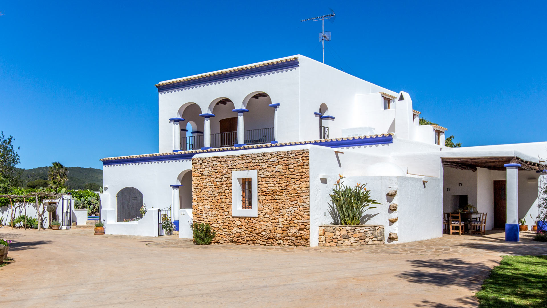 Villa Alta Arabi, Rental in Ibiza